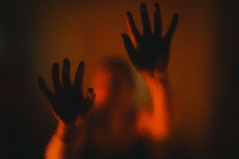 The Psychology of Fear in Hollywood Films: How California Masters Visual Perception
